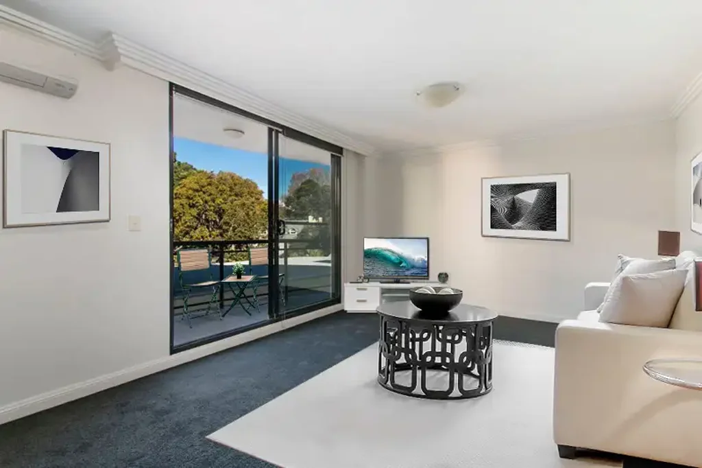 Large & Private 2 Bed in Fantastic Location