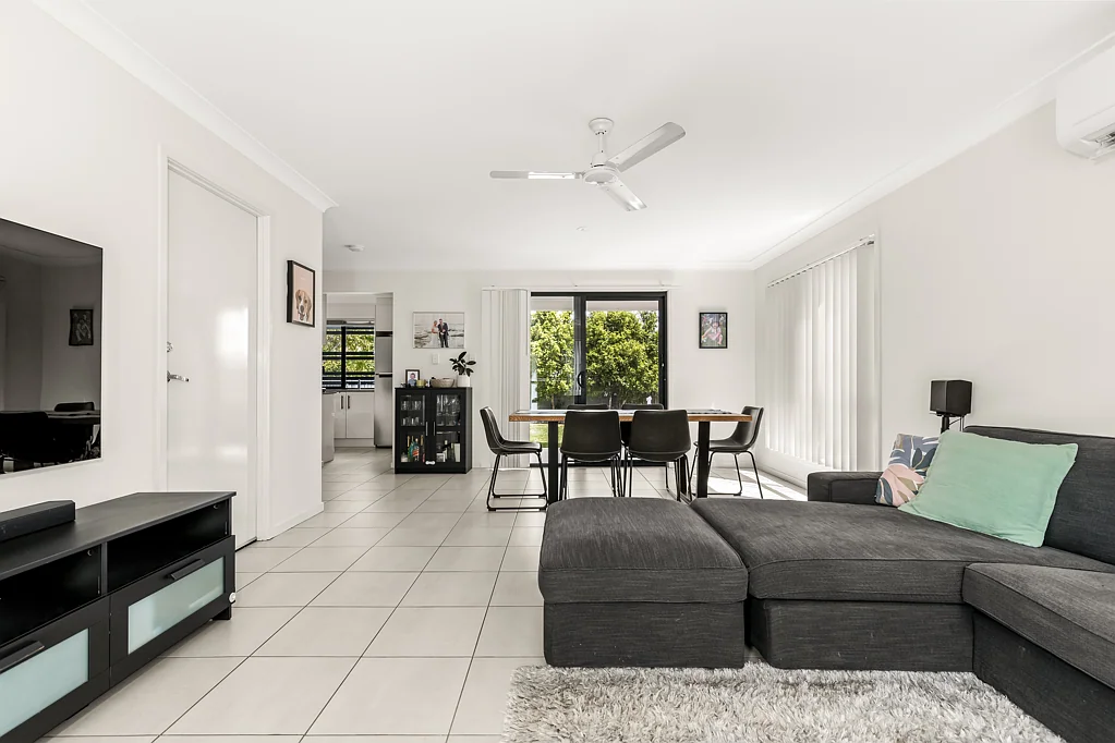 8/2 Emerald Place, Bridgeman Downs, QLD 4035