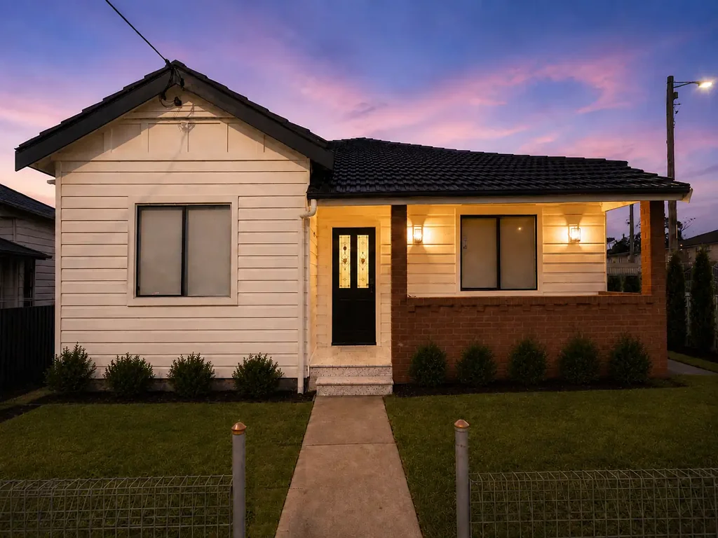 Kurri Kurri 3房  Fully Renovated. Walk to Everything. Move Straight In.