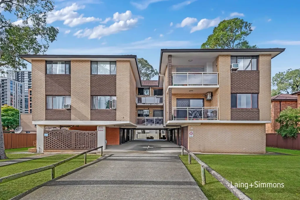 8/4-6 Cambridge Street, Merrylands, NSW 2160
