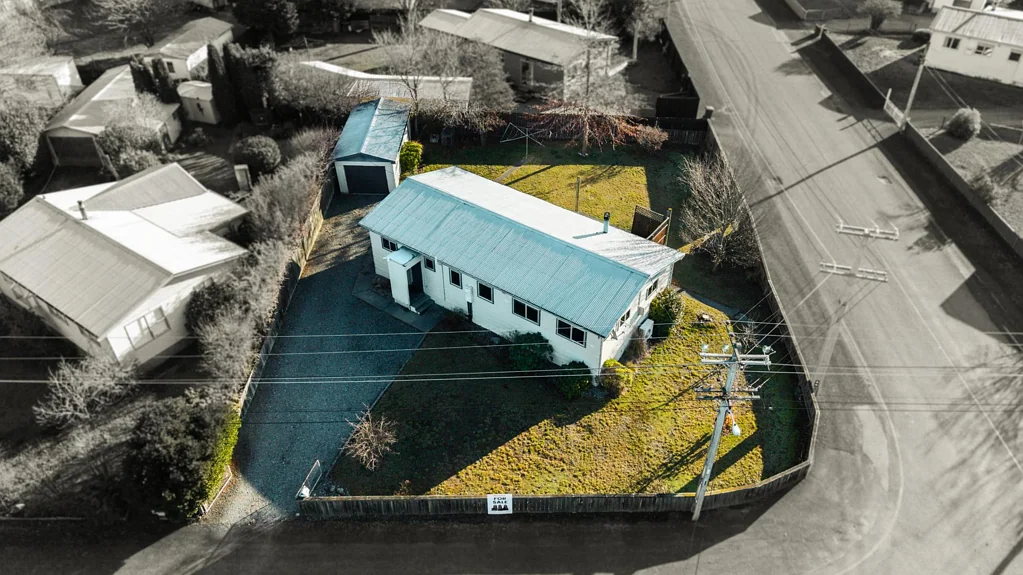 Twizel 4房  Centrally Located 4 Bedroom Hydro Home!
