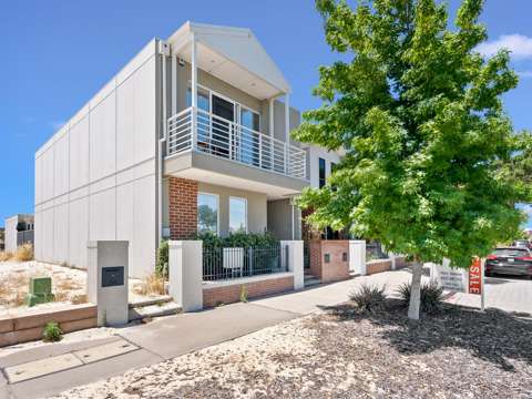 Ellenbrook 4 Bedroom Contemporary Comfort and Style in Ellenbrook....