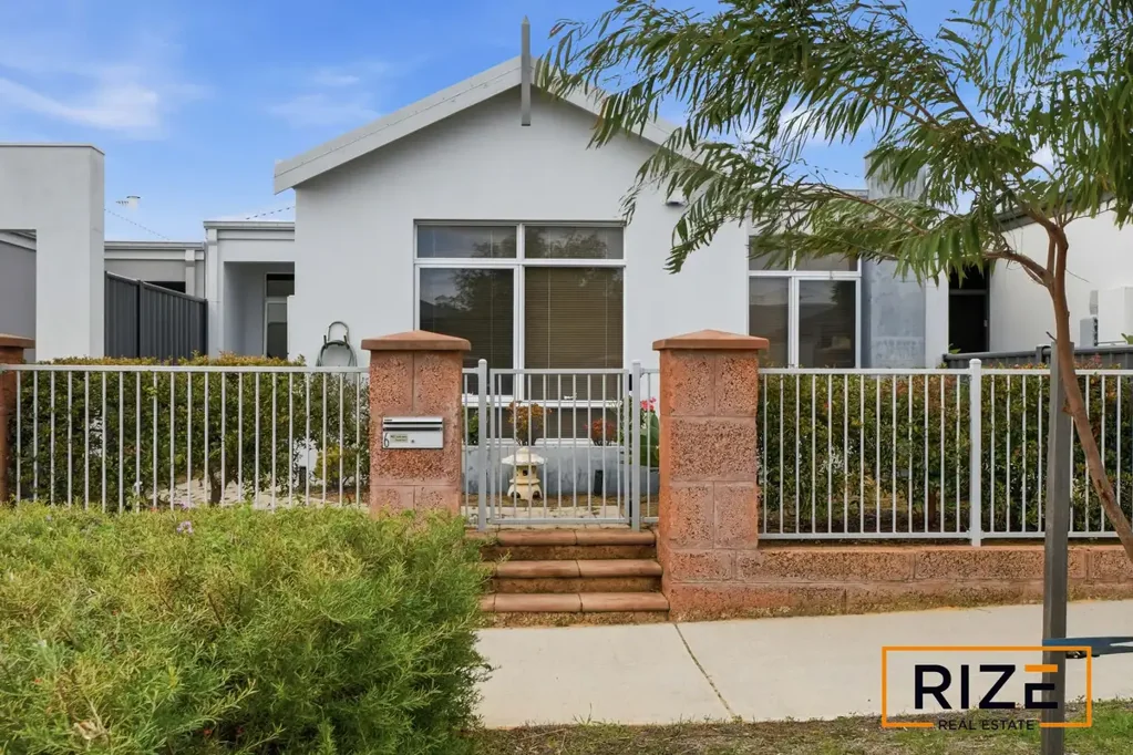 Banksia Grove 3Moenga Snappy Little Investment!
