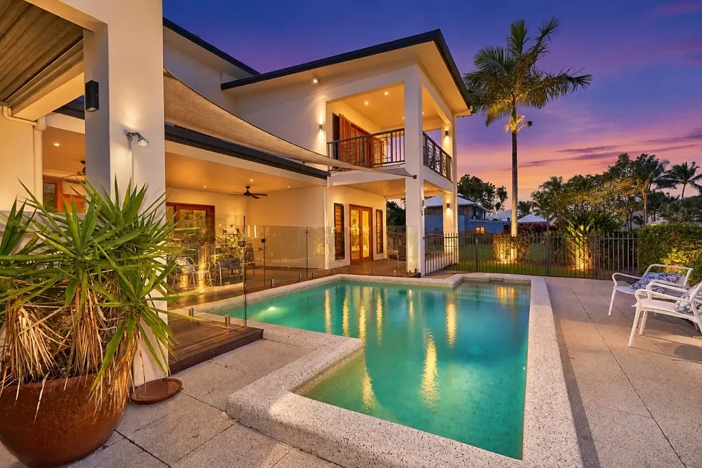 Clifton Beach 5房  Luxury Beachside Living with Ocean Views in Exclusive Reeflections Estate