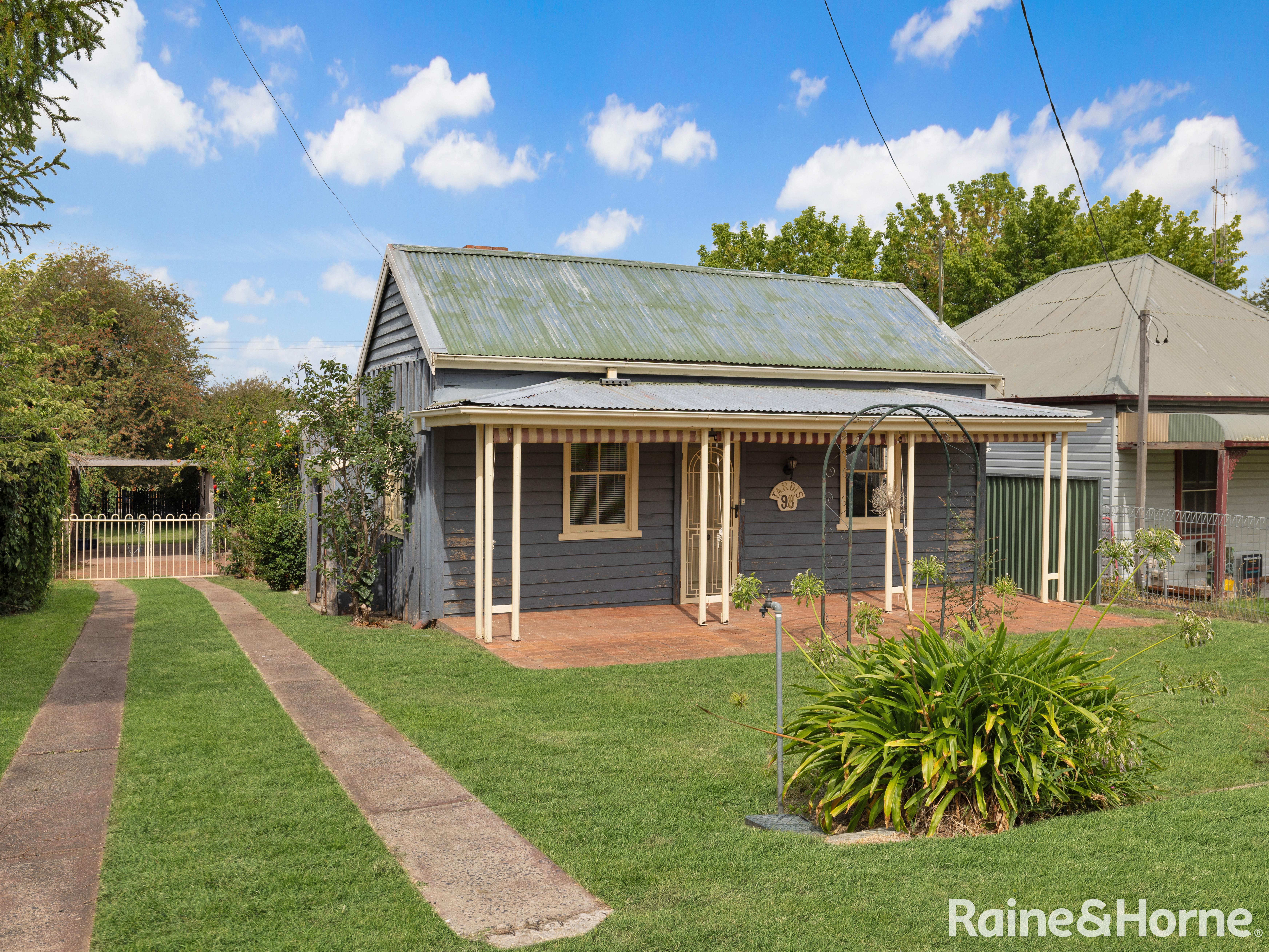 98 BANT ST, SOUTH BATHURST NSW 2795, 0部屋, 0バスルーム, House