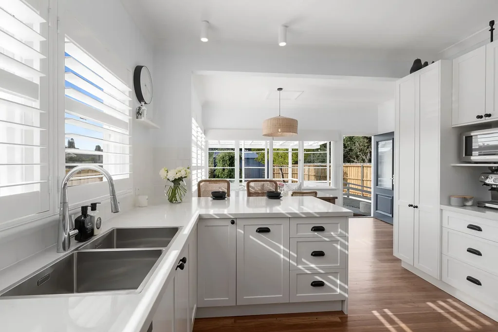 Bowral 3Phòng ngủ A Perfect Old Bowral Location, Newly Renovated Character Cottage