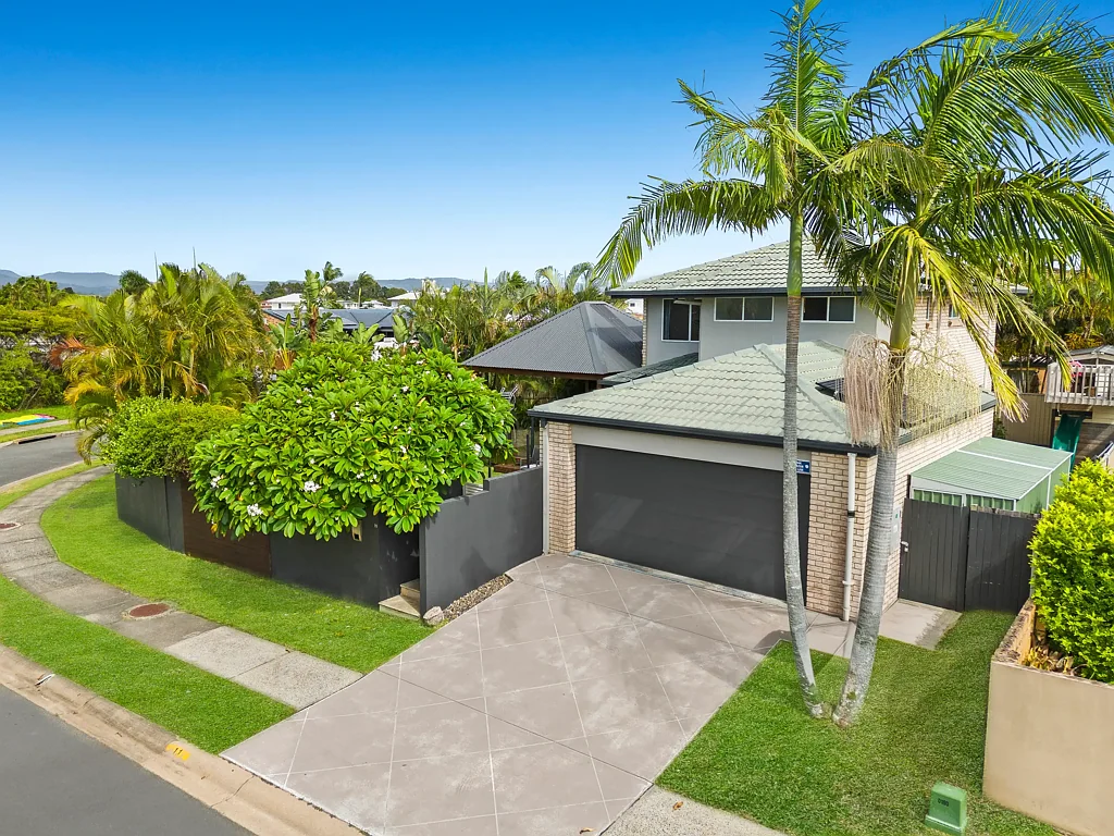 11 Styer Circuit, Burleigh Waters, QLD 4220