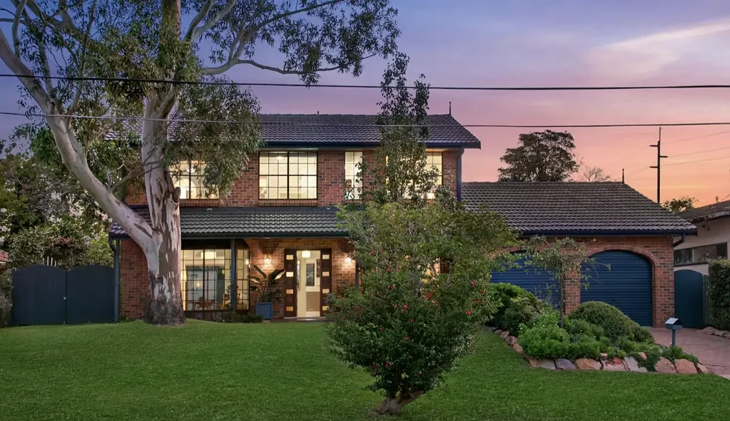 Spacious Five-Bedroom Family Home for Rent (Part furnished)