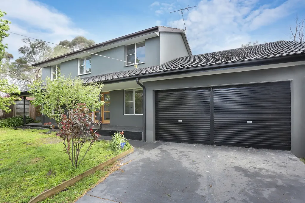 Grovedale 5Kwarto Spacious Family Living on 830m² (approx.) - Vacant and Ready to Move In!