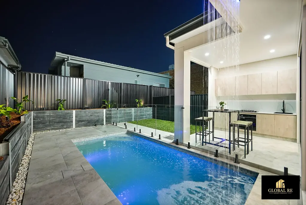 Smithfield 5chambre Master Piece Brand New Home!