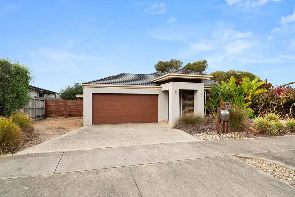 Cowes 3ห้องนอน Contemporary Family Living in Seahaven Estate