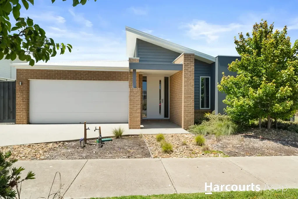 Cowes 4房  A Family Haven Designed for Comfort, Space & Effortless Living