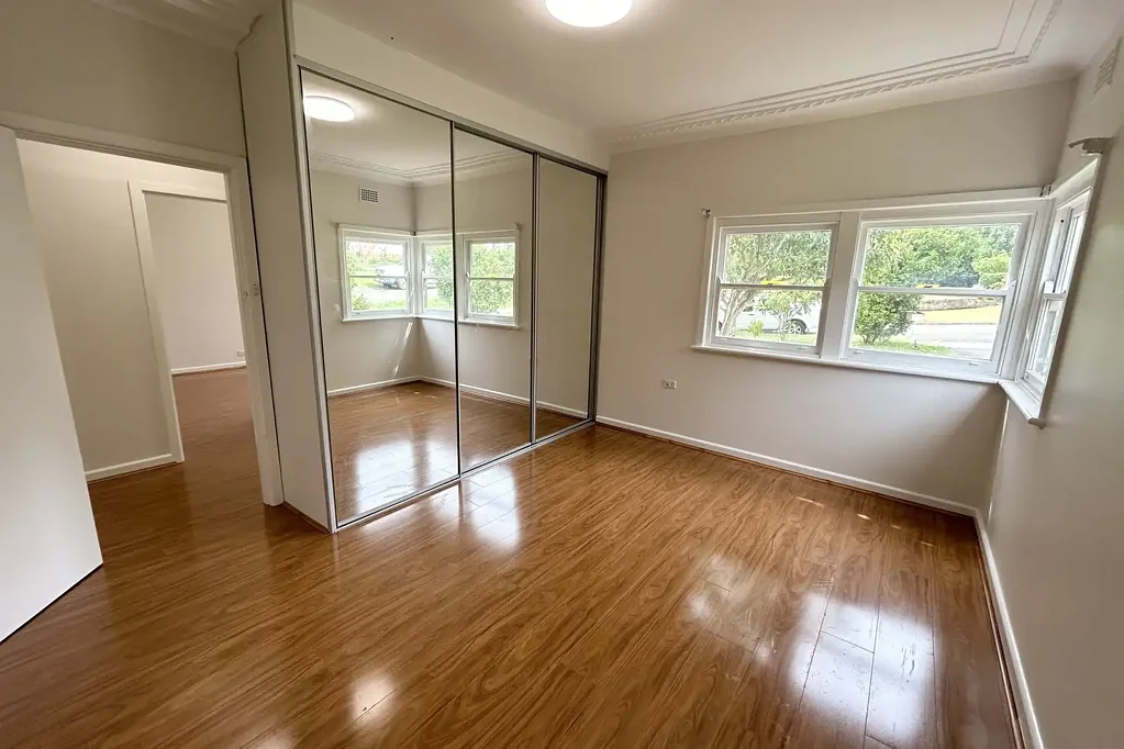 North-Facing, Renovated Family Home in Prime Epping Location