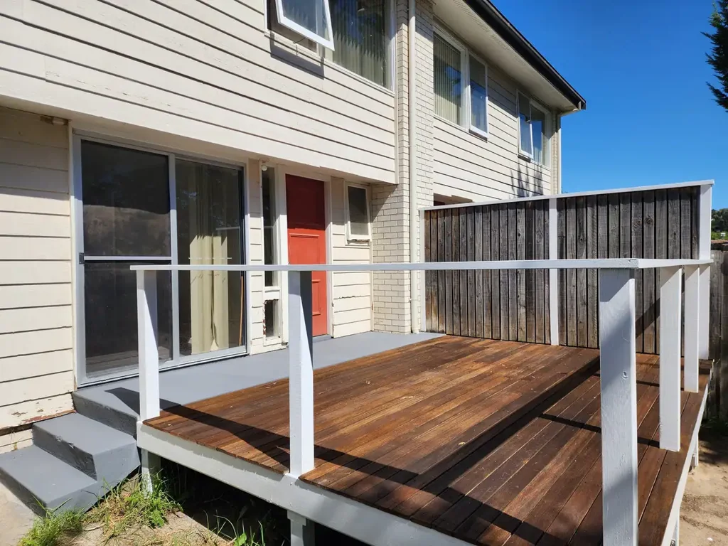 4 BEDROOM TOWNHOUSE