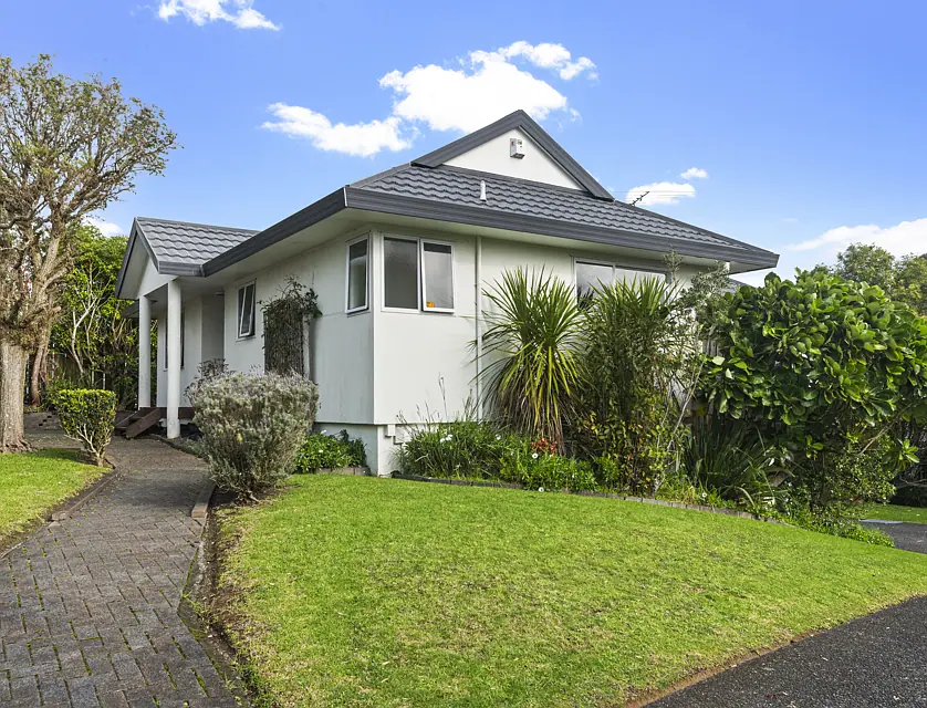 35 Rifleman Rise, Unsworth Heights, North Shore City, 3 રૂમ, 2 બાથરૂમ, House