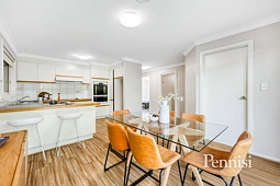 4/9 McCulloch Street, Essendon