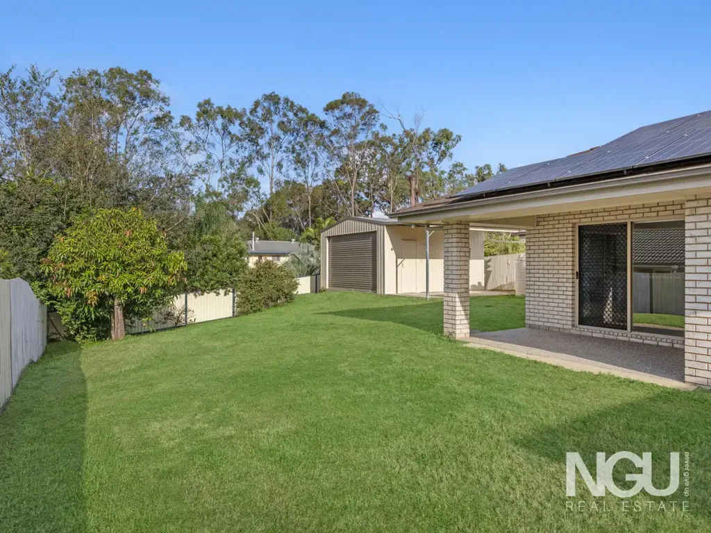 25 Benjamin Court, Yamanto, QLD 4305