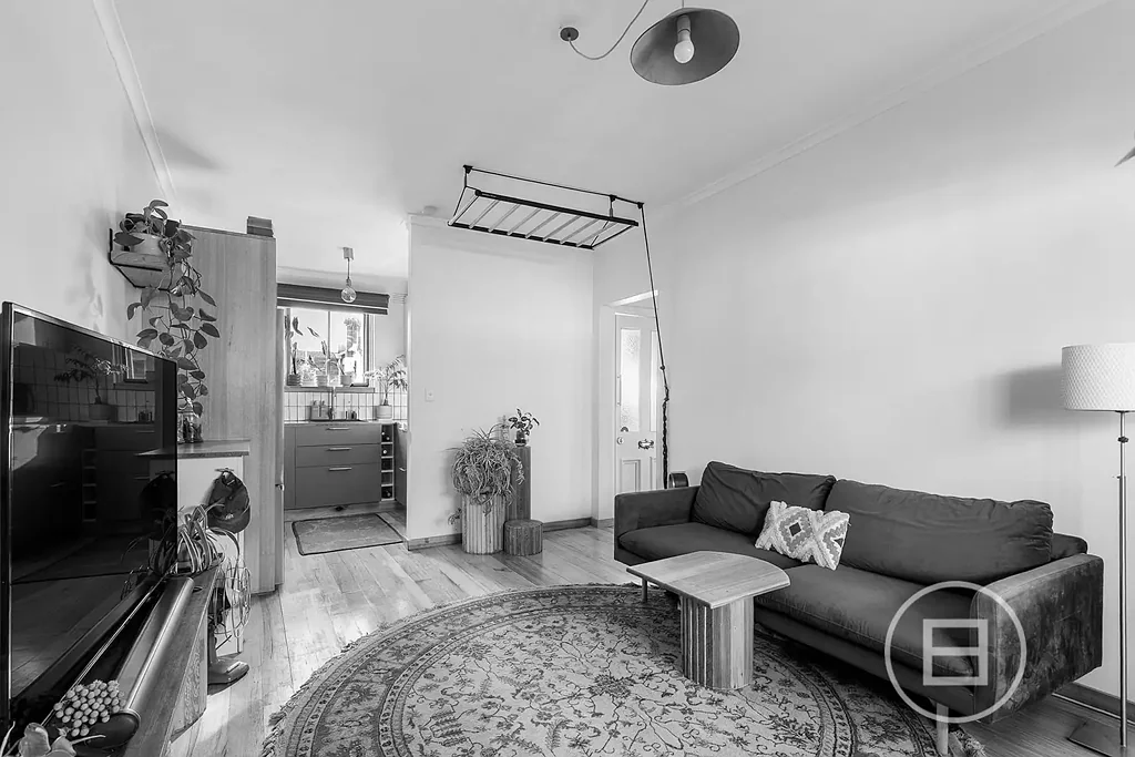 Collingwood 2chambre Expressions of Interest closing Tuesday 8th September at 5pm