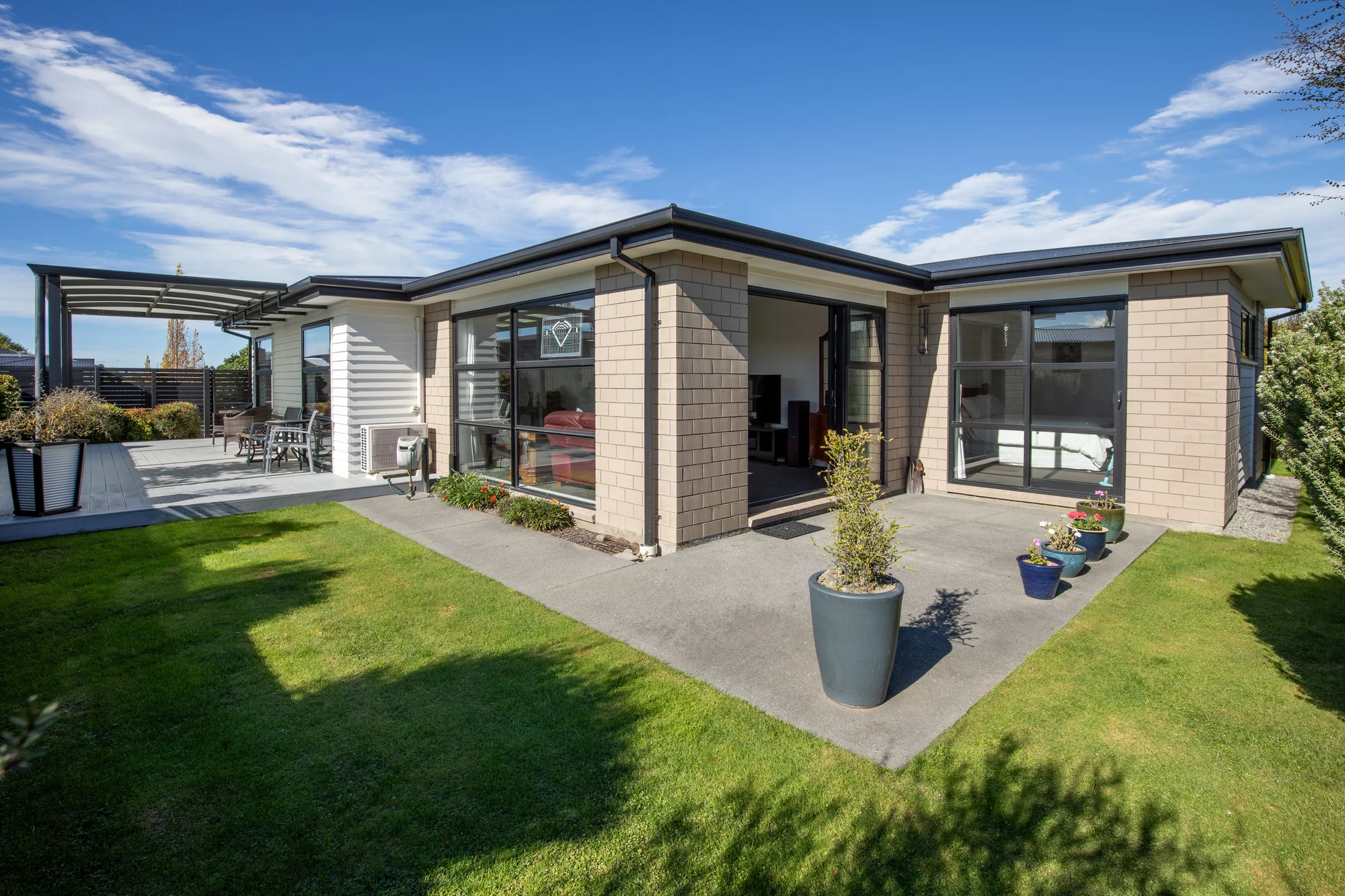 Rolleston 3Zimmer DESIGNED FOR THE SUN - EARLY SETTLEMENT OPTIONAL