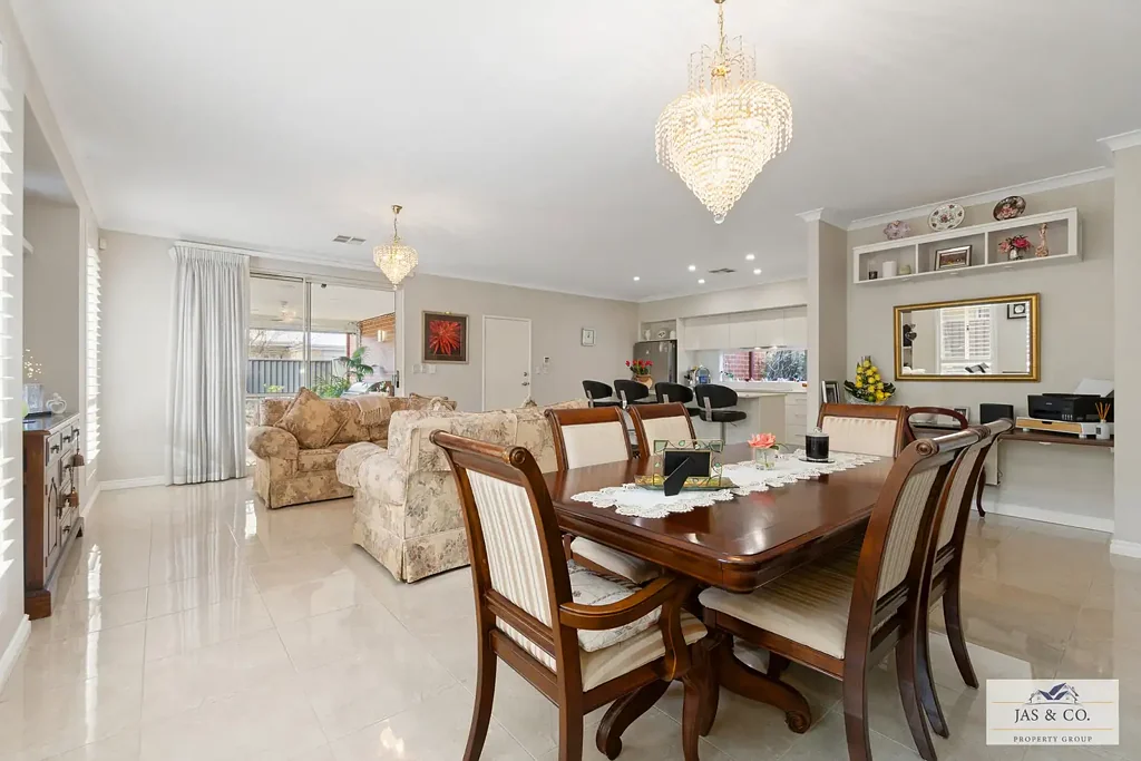 Caversham 3部屋 Cherished Since New, Ready for Its Next Chapter