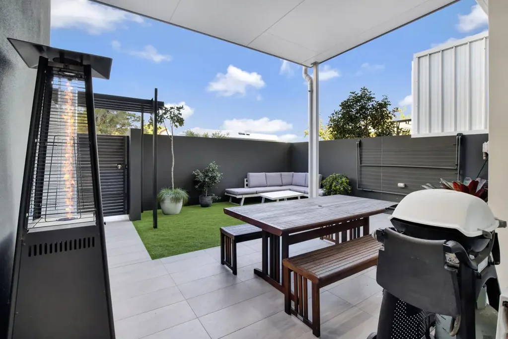 2001/77 Bride Street, Wynnum, QLD 4178