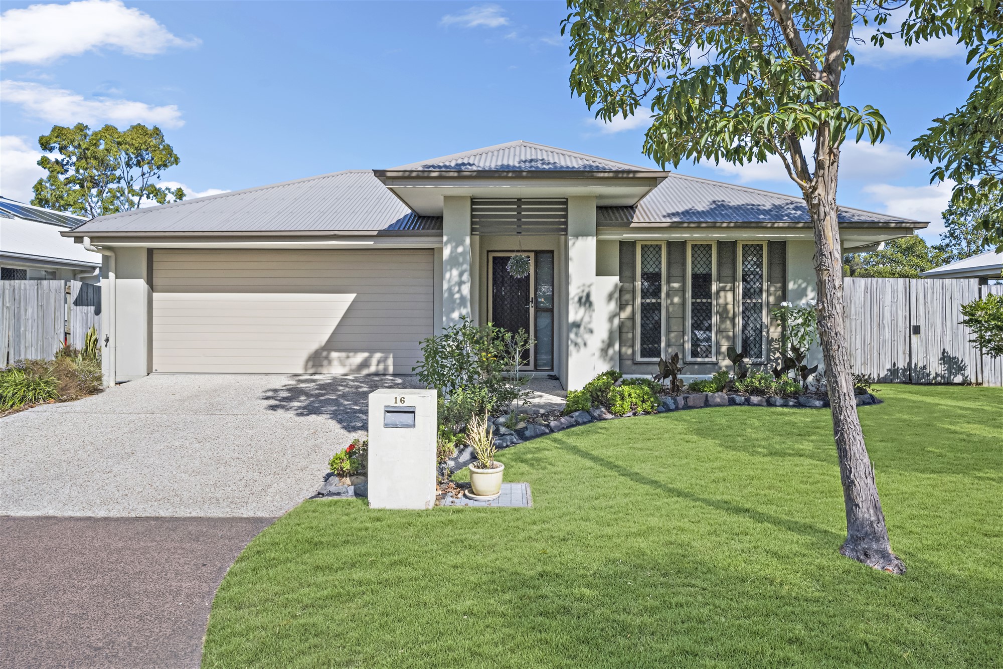 16 YUCCA CT, MOUNTAIN CREEK QLD 4557, 0 Kuwarto, 0 Banyo, House