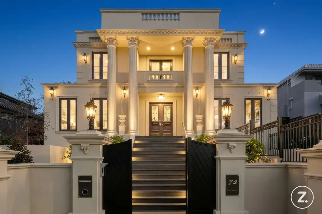 Balwyn 5Moenga Classic inspired contemporary showpiece