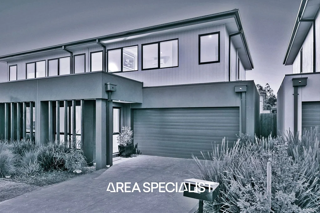 18 Llano Circuit, Berwick, VIC 3806