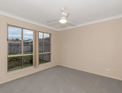 2/1 Firecrest Close, Upper Coomera, Gold Coast, 3 rūma, 2 rūma horoi, Apartment
