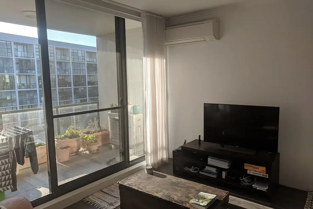 MODERN AND SECURE LIVING