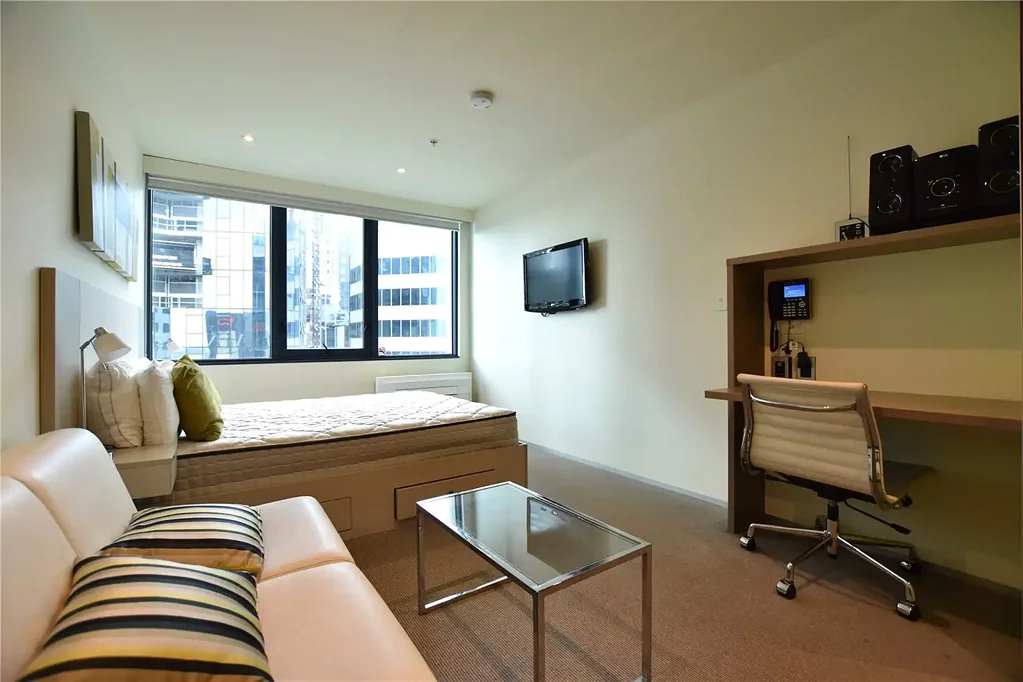 Enjoy CBD lifestyle in this bright studio apartment