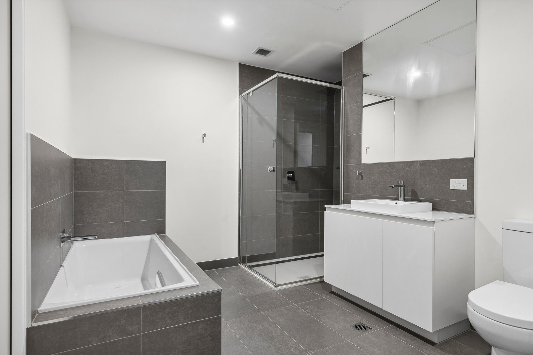 30 SHARP CCT, MILL PARK VIC 3082, 0房, 0浴, Townhouse