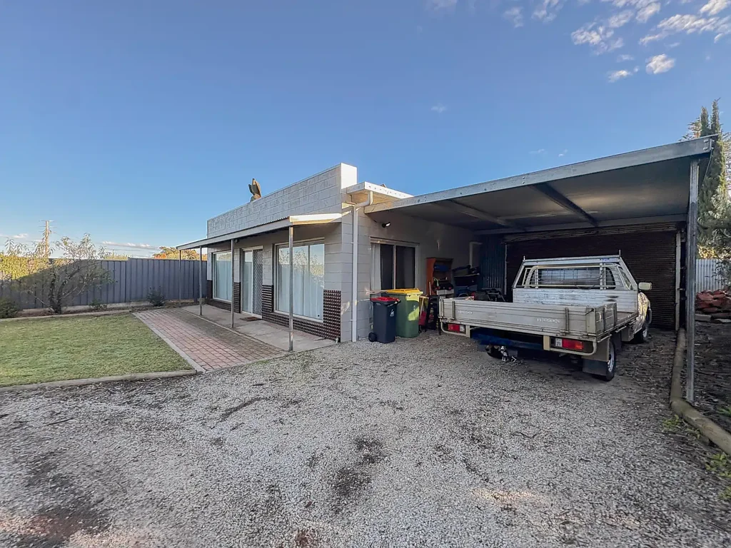 Modern 3 Bedroom Townhouse