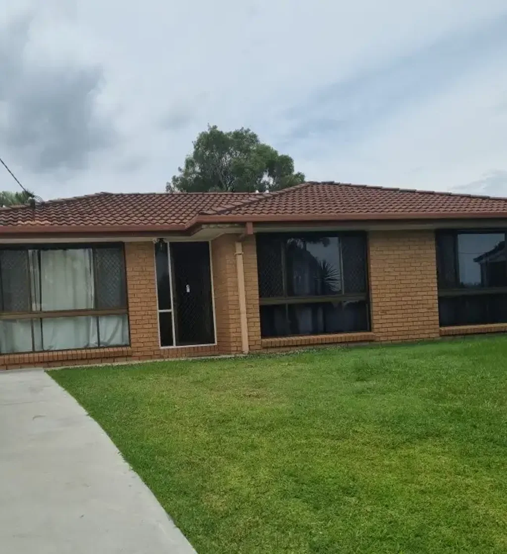 Great Location and ready to move in!