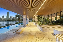 1601/1 Cannes Avenue, Surfers Paradise