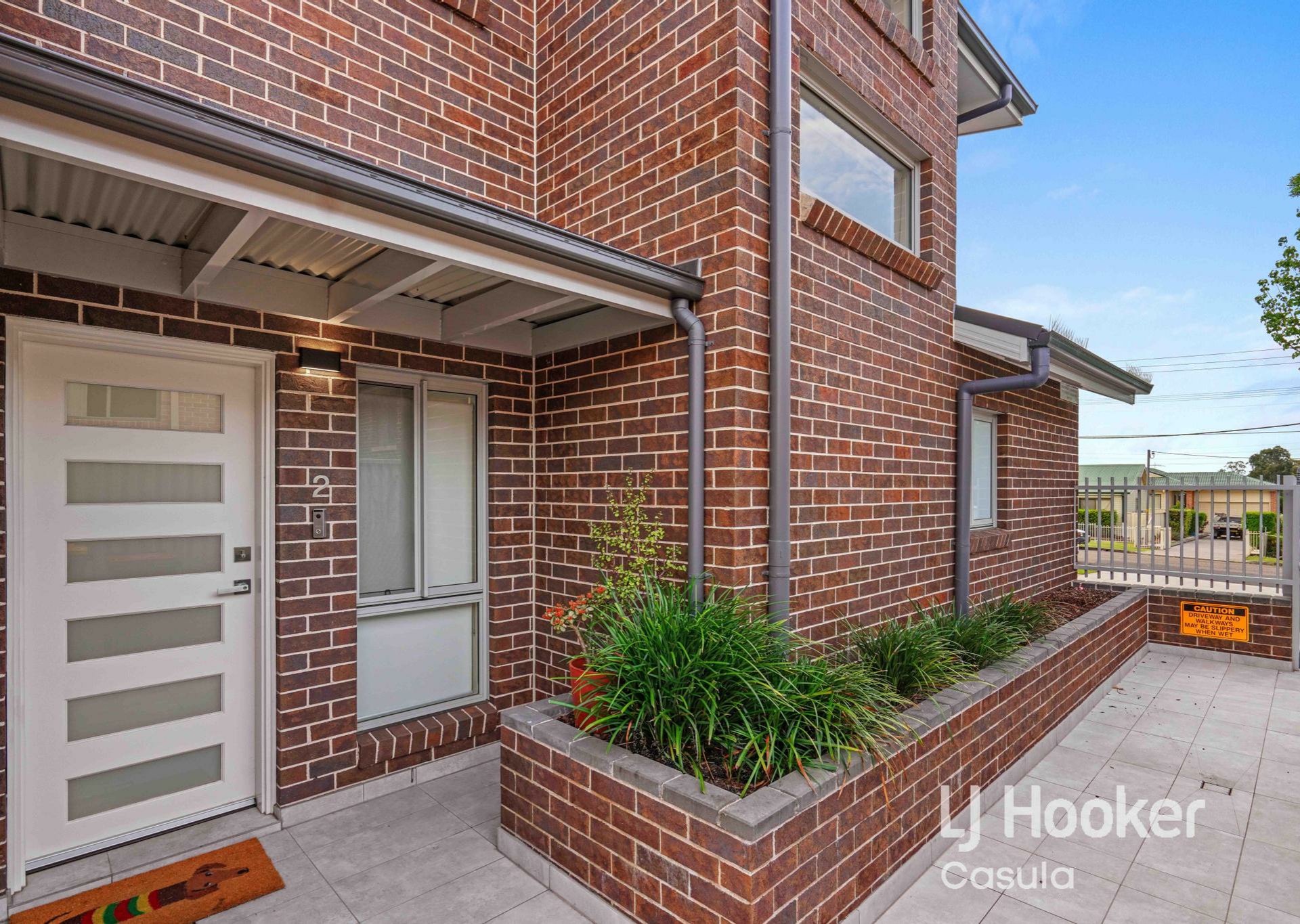 UNIT 2 20 BLACKWOOD AV, CASULA NSW 2170, 0 phòng ngủ, 0 phòng tắm, Townhouse