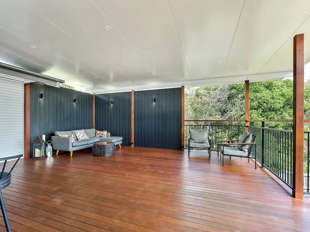 Stafford Heights 3Zimmer Immaculately Renovated! Simply Move In & Enjoy!