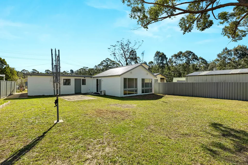 Sanctuary Point 5 Bedroom A Golden Opportunity!