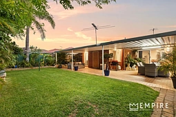 17A Arlington Loop, Coogee