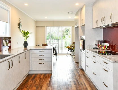 49 Middlemore Crescent, Papatoetoe, Manukau City, 4房, 1浴, House