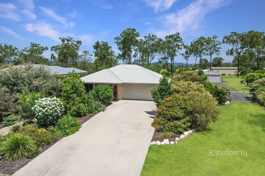 5 Silverton Place, Kensington Grove, QLD 4341