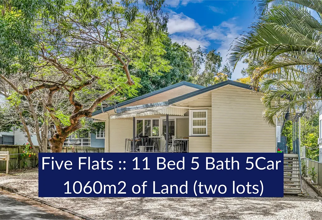 St Lucia 11બેડરૂમ Cash Cow Returns with Five Flats on Large 1060m2 Land (on two lots) with Blockbuster Blue-Chip Opportunity in St Lucia