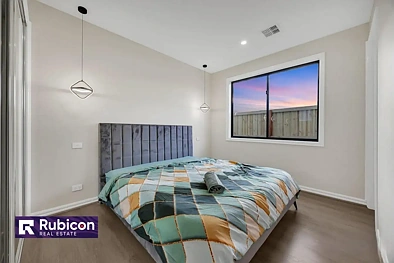 卧室 - 18 Archdale Street, Deanside, VIC 3336