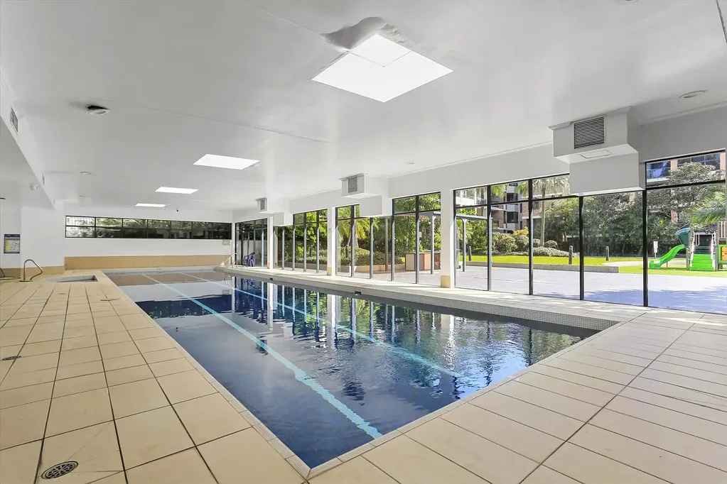 Top-Floor Urban Retreat in Ashfield’s Vibrant Heart