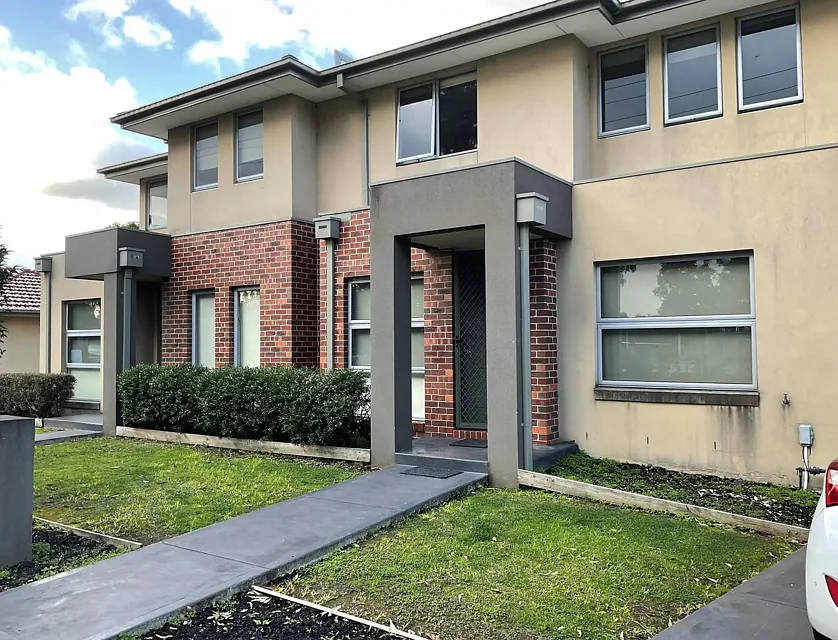 8/256 Waiora Road, Macleod, VIC 3085, 3部屋, 2バスルーム, Townhouse