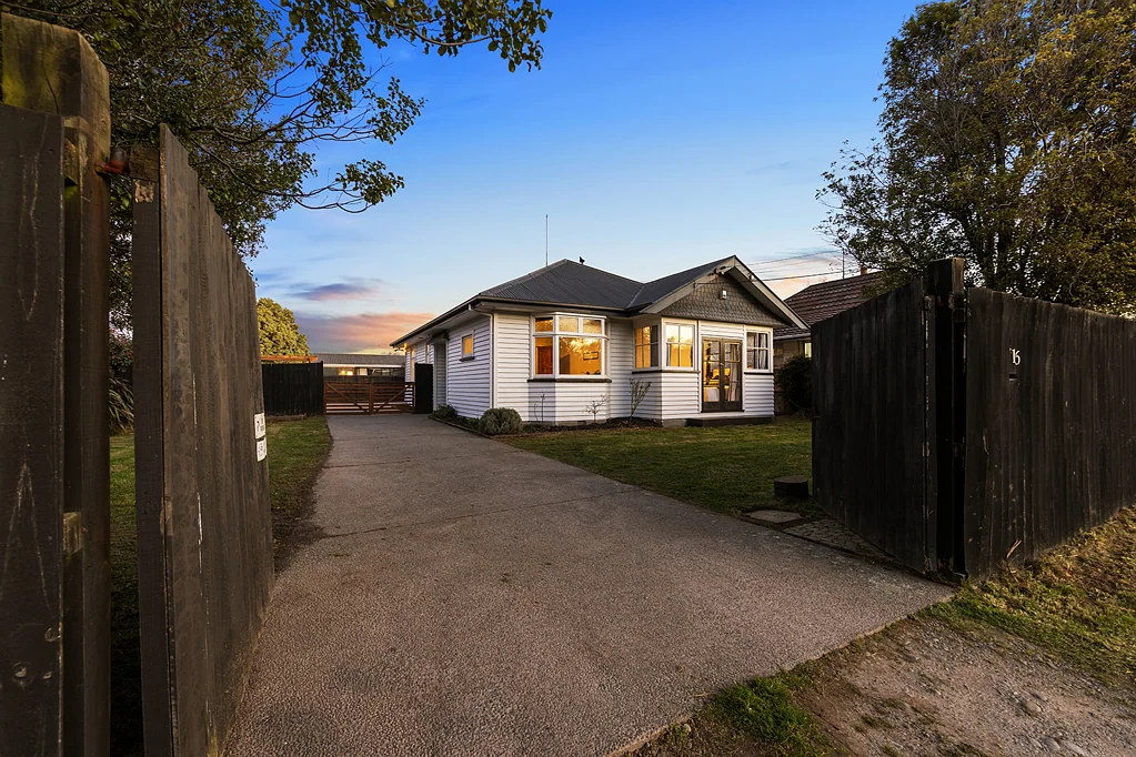 16 Lincoln Road, Spreydon, Christchurch, Canterbury