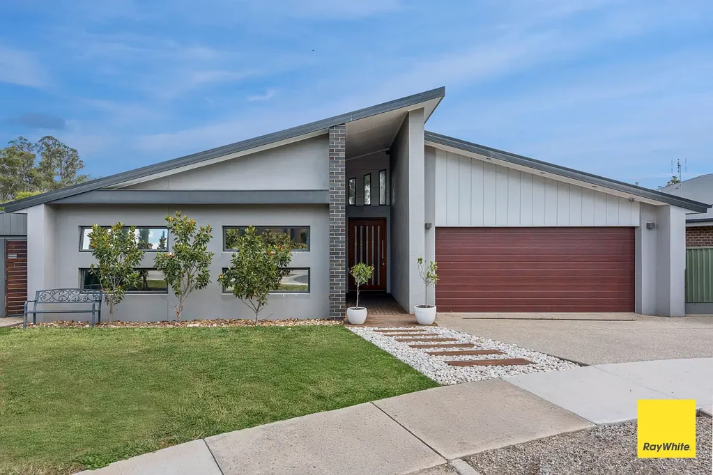 11 Rachel Terrace, Maiden Gully, VIC 3551