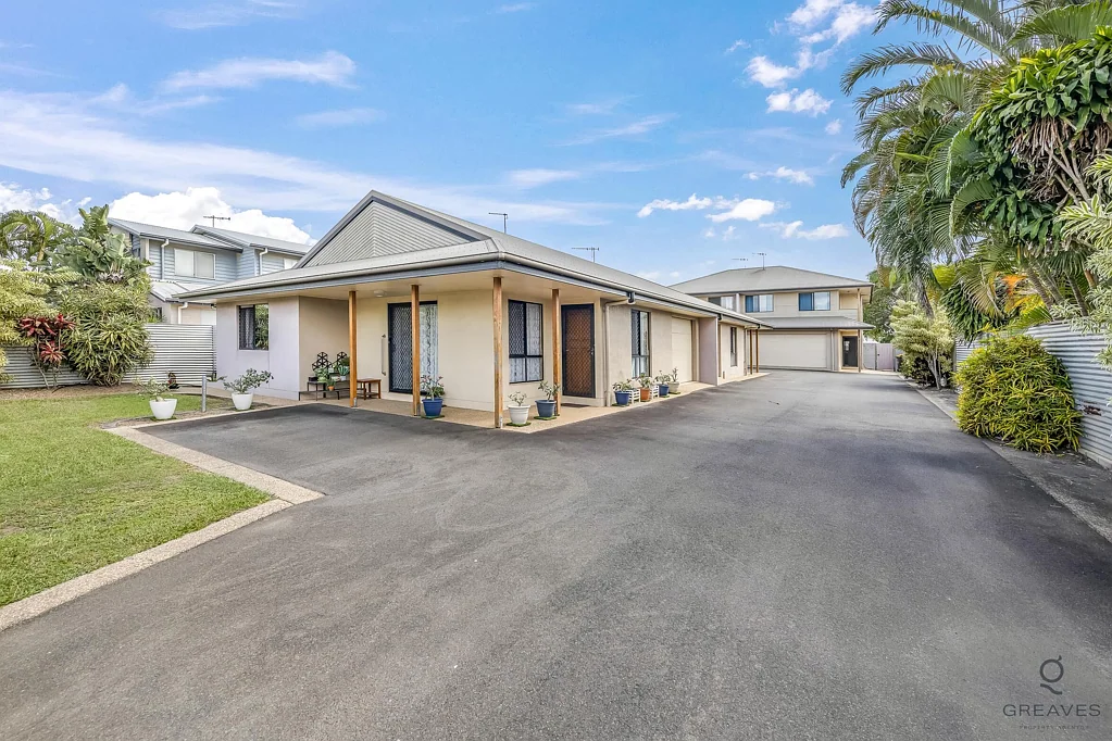 Bundaberg North 2Moenga Low-Maintenance Units just minutes to Town!