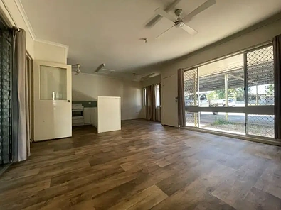 36A Jackson Avenue, Moranbah, QLD 4744, 2 slaapkamers, 1 badkamers, Apartment
