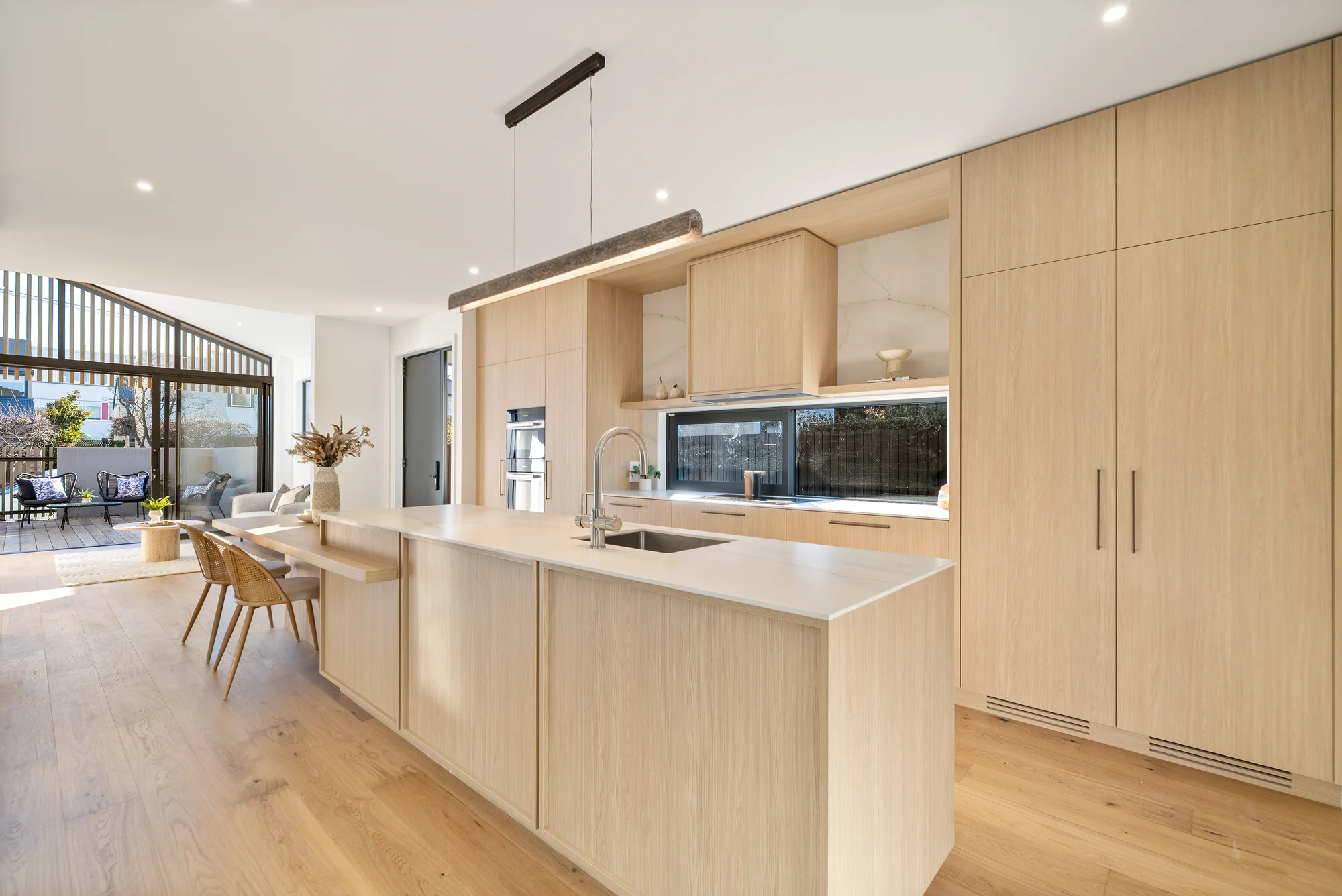 Merivale 4房  Exceptional Value in Merivale!